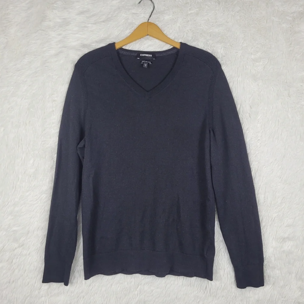 Express‎ Merino Wool Blend Crewneck Sweater Mens Medium Black Quiet Luxury